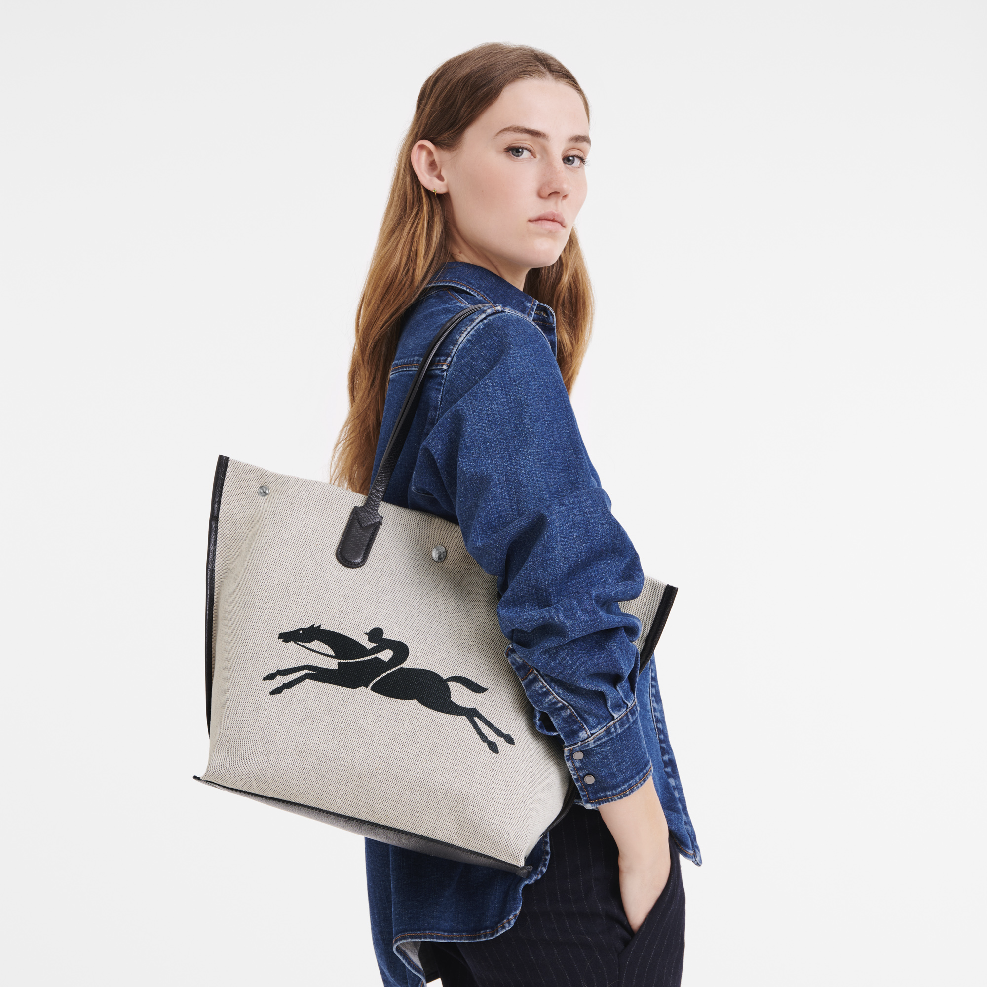 Essential L Tote bag / Ecru - Canvas - Image 7